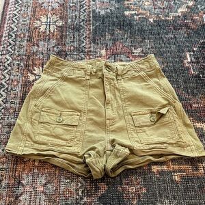 American Eagle Outfitters Olive Cargo Shorts